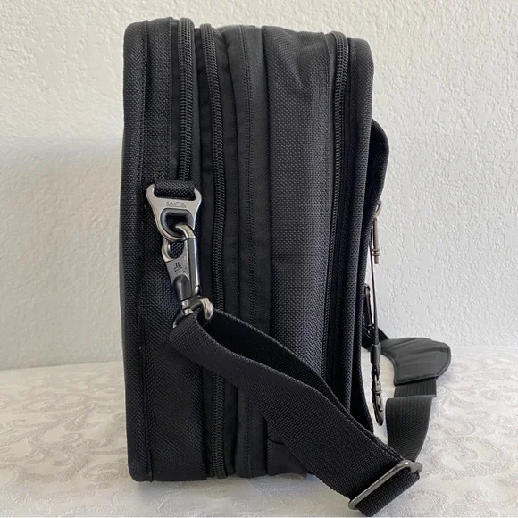 Tumi expandable laptop briefcase